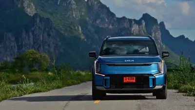 ขับรถ EV จนแบตหมดในเทศกาล อันตรายและผลเสียที่ต้องระวัง