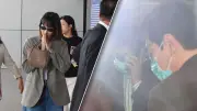 ศาลให้ประกันตัว 'มิน พีชญา-แซม ยุรนันท์' วงเงิน 1 ล้าน ห้ามออกนอกประเทศ