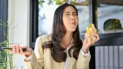 5 เคล็ดลับคุมอาหารมนุษย์ออฟฟิศ พุงไม่ยื่นแม้ไม่มีเวลาออกกำลังกาย