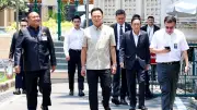 นายกฯ คุย 