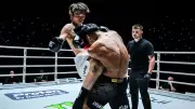 มวย MMA เดือด! นักชกชื่อดังพลาดท่าพ่ายน็อกยกแรก
