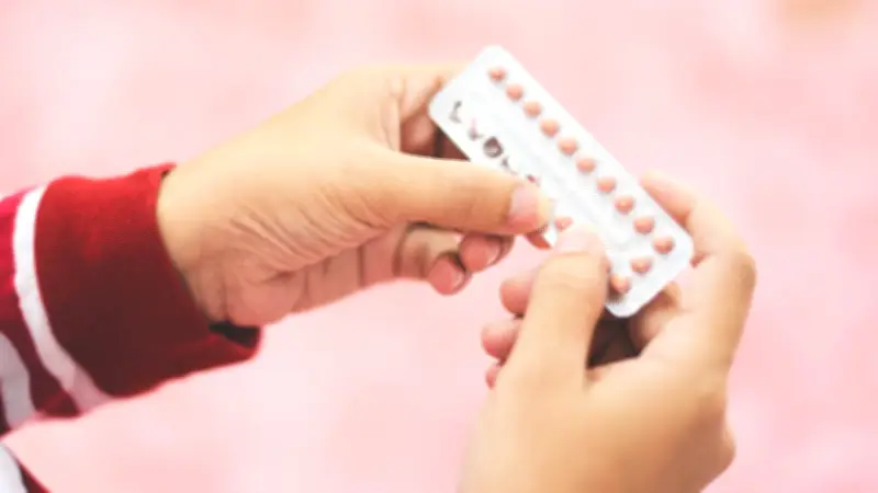 ยาคุมควรกินตอนไหน ลืมกิน 1 วันท้องไหม พร้อมวิธีรับมือและเทคนิคช่วยจำ