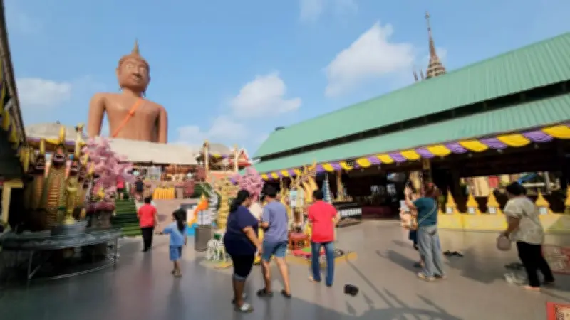 หนุ่มชัยนาทแก้บนหลวงพ่อสมหวัง ขายที่ดินสำเร็จ ขอเลขเด็ด 167