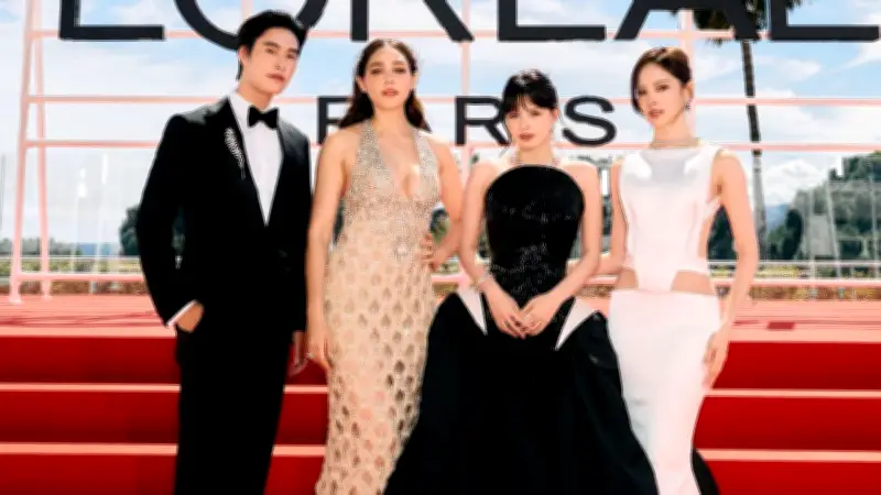 ณิชา-เบ็คกี้-เจมีไนน์ ประกบ ชมพู่ เดินพรมแดงคานส์ 2026 สวยหล่อสง่า