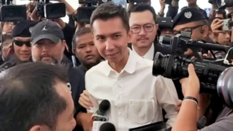 ดีเอสไอส่งคดี "สส.ชนนพัฒฐ์" กับพวก 27 คน พนันฟอกเงิน
