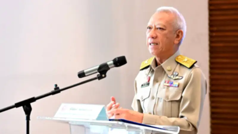 "พิพัฒน์" ปัดฝุ่นแบริเออร์ยางพารา ลดอุบัติเหตุ เร่ง 3 Quick-Win สะพานเกาะลันตา-สงขลา