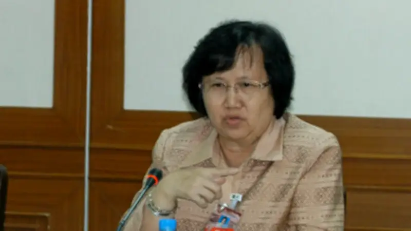 ศาลรับฟ้องอดีตกรรมการ ป.ป.ช. คดีไม่อุทธรณ์หุ้นชินคอร์ป นัดสอบคำให้การ 30 มิ.ย.