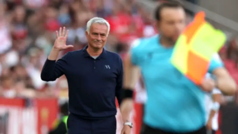 แมนฯ ซิตี้ เปิดบ้านถล่มลิเวอร์พูล 4-1 ศึกพรีเมียร์ลีก
