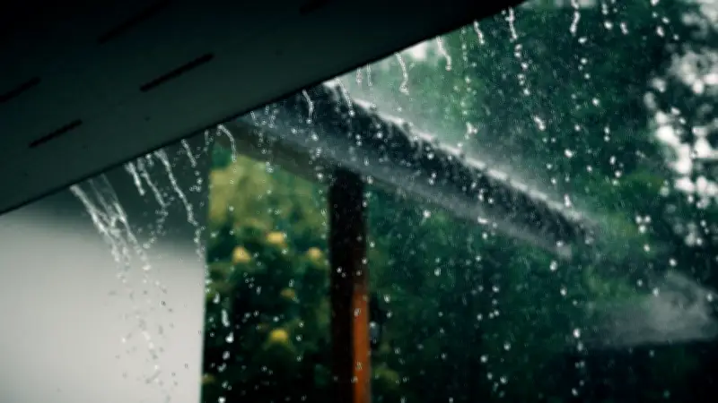 อุตุฯ เตือนฉบับ 4 ฝนถล่มไทย อากาศแปรปรวนถึง 10 พ.ค.