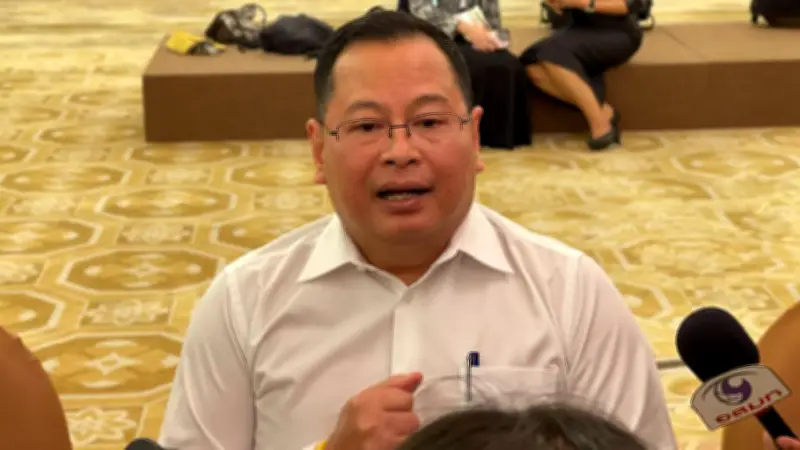 “ปกรณ์” มั่นใจรัฐบาลเดินหน้าเงินกู้ 4 แสนล้านไม่สะดุด สอนมวยคนตรวจสอบให้ดูตรงปก