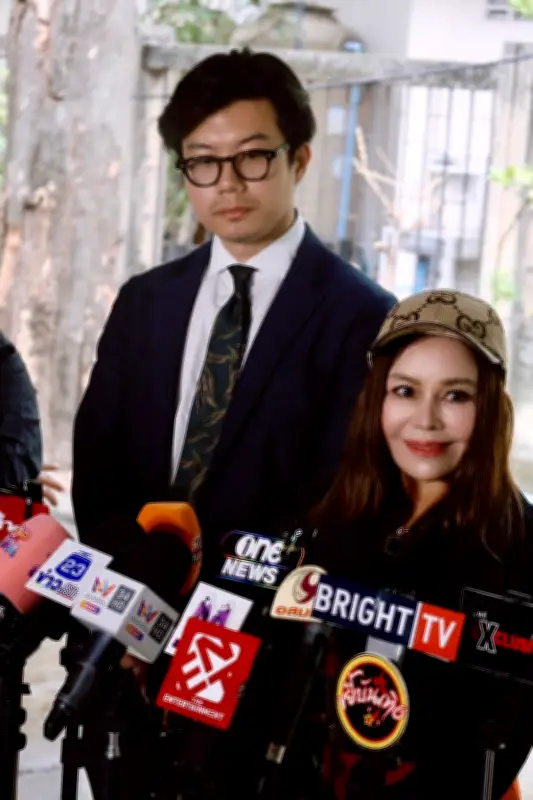 ปิ่น เลอลักษณ์ ลั่นถ้าแพ้คดีจ่าย 50 ล้าน ถ้าชนะฟ้องกลับ 100 ล้าน