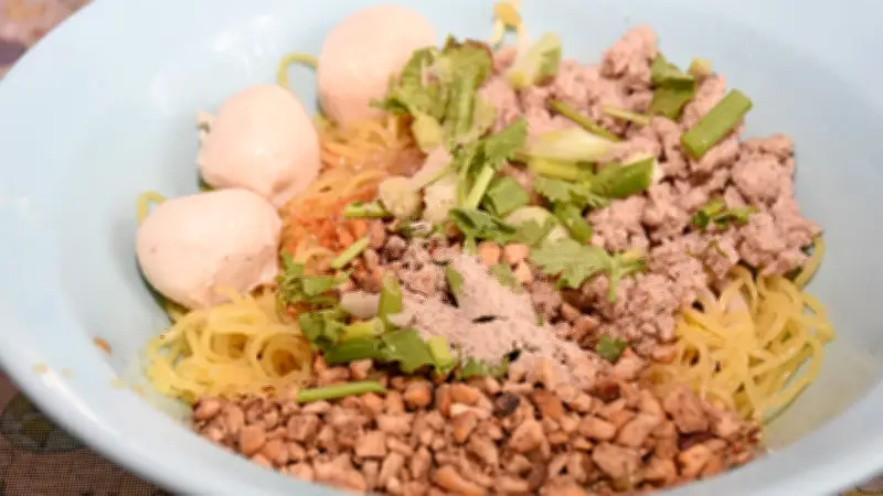 ก๋วยเตี๋ยวหมูโบราณหมูสับสูตรเด็ดยายแป๊ดตำนานความอร่อยที่สืบทอด