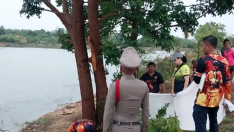 หญิงท้องอ่อนถูกฟ้าผ่าดับ สามีรอดอาการชาครึ่งตัว ขณะตกปลาในอุทัยธานี