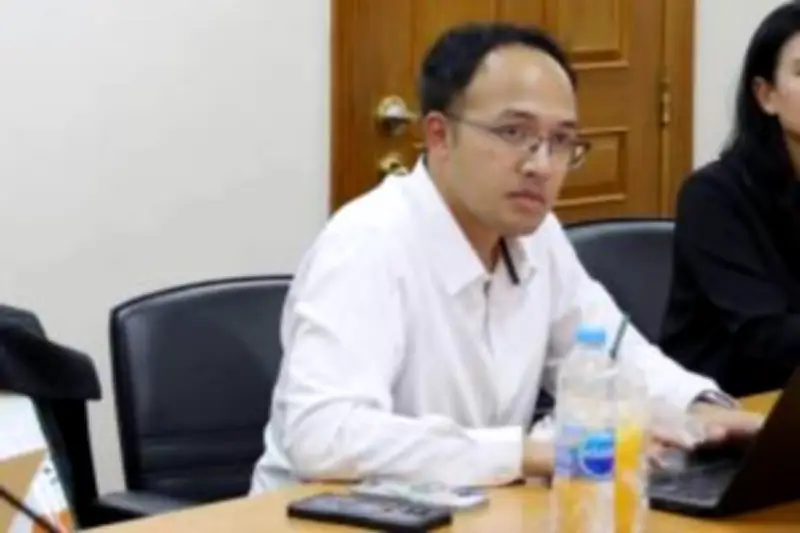 ปูชี้ไทยต้องปฏิรูปการเมืองก่อนเลือกตั้ง ขจัดวิกฤตคอร์รัปชัน