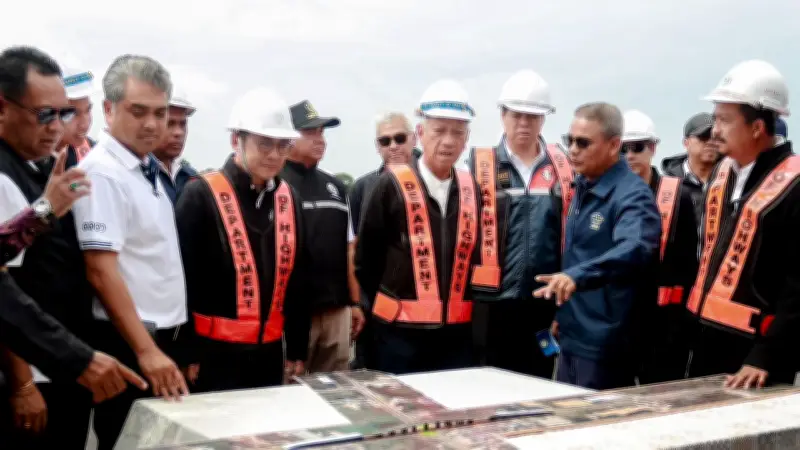 พิพัฒน์ลุยสางปัญหาท่าเรือปัตตานี ทลายข้อจำกัดคมนาคมใต้ พลิกโฉมเศรษฐกิจชายแดน