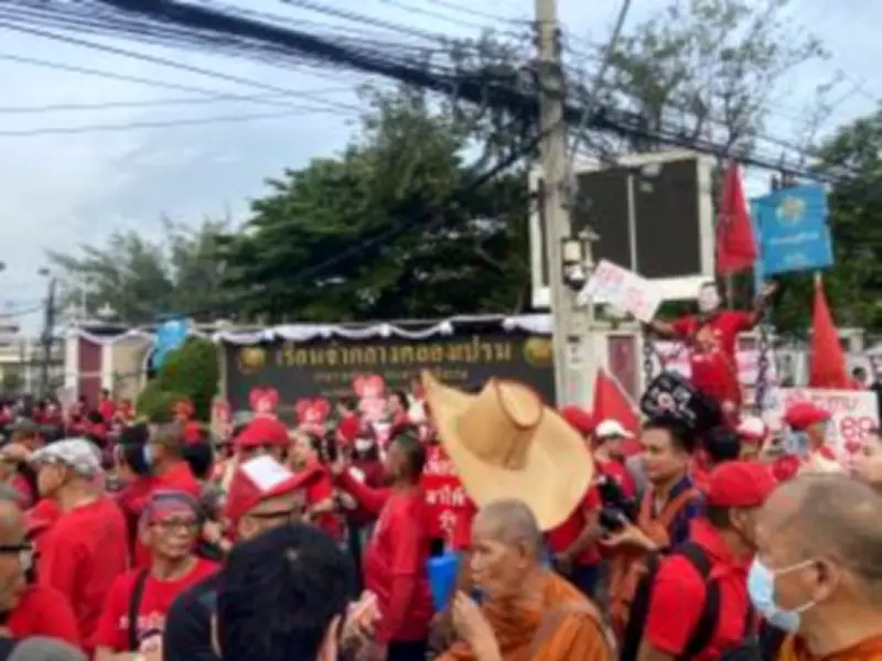 ตำรวจสอบเครียดสามีผู้ต้องสงสัยคดีฆาตกรรมหญิงสาวปริศนาพบศพในทุ่งนา
