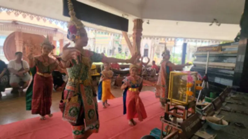 เซลล์สาวจัดนางรำแก้บนพระราหูวัดศีรษะทอง ได้เลขเด็ดเสี่ยงโชคงวดนี้