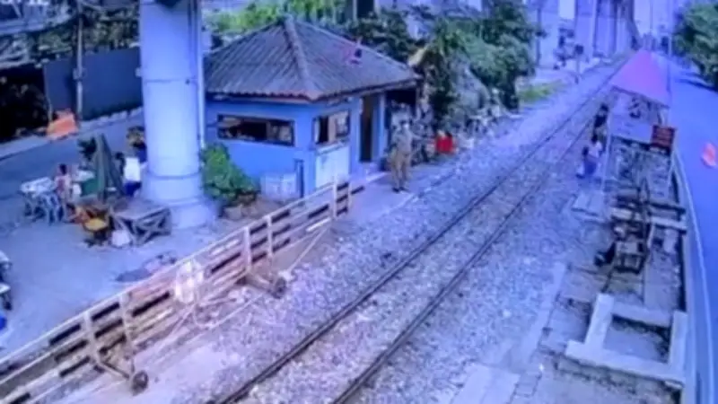 แฉพนักงานรถไฟฝ่าธงแดง เจอสารเสพติด เตรียมแจ้งข้อหาประมาท