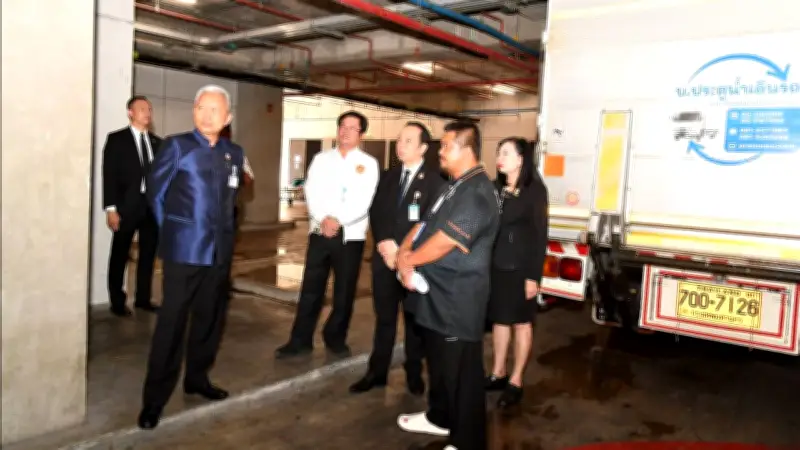 โสภณ รุดตรวจน้ำท่วมสภาฯ แจงฝนตกหนักระบายไม่ทัน