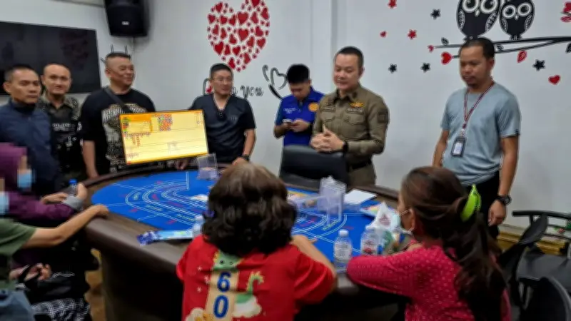จับบ่อนบาคาร่าเจ๊ติ่งระยอง เช่าพูลวิลล่าพัทยา ให้กัมพูชาแจกไพ่