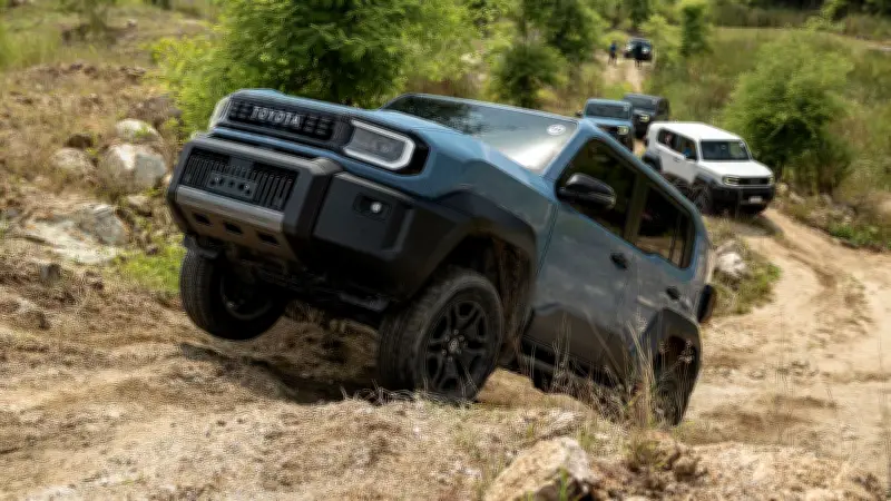 รีวิว Toyota Land Cruiser FJ 2026 ตำนานบทใหม่ ลุยแหลก ซ่อมง่าย