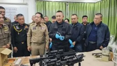 พ่อค้าแม่ค้าตลาดสดเมืองเลยเดือดร้อนหนักรถบรรทุกขนผักพังอ่วม