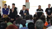 วราวุธลงพื้นที่สุพรรณบุรี ให้กำลังใจผู้ประสบภัยพายุ เร่งประสานเงินเยียวยา