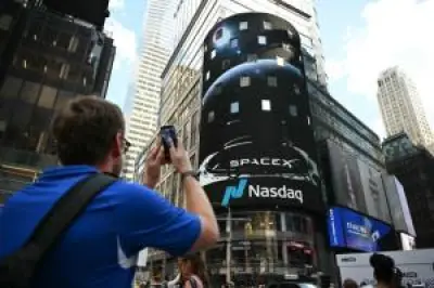 เปิดประตูสู่จักรวาล 5G: เมื่อเทคโนโลยีเปลี่ยนโลก