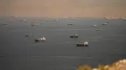 UN เตรียมอพยพคนเดินเรือ 11,000 รายที่ติดค้างในช่องแคบฮอร์มุซ